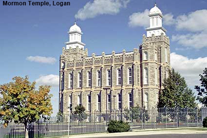  Mormon Temple, Logan, UT, USA