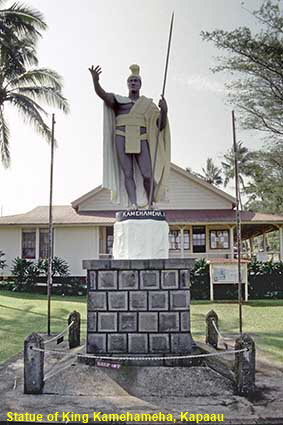  Statue of King Kamehameha at Kapaau,Hawaii, HI, USA