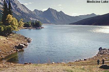 Medicine Lake from western end, Jasper National Park, Alberta, Canada Medicine Lake from western end, Jasper National Park, Alberta, Canada