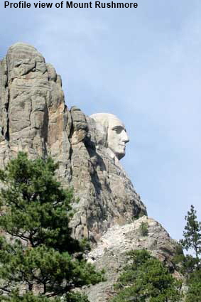 TMount Rushmore profile view, SD, USA