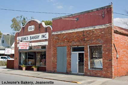  LeJeune's Bakery, Jeanerette, LA, USA